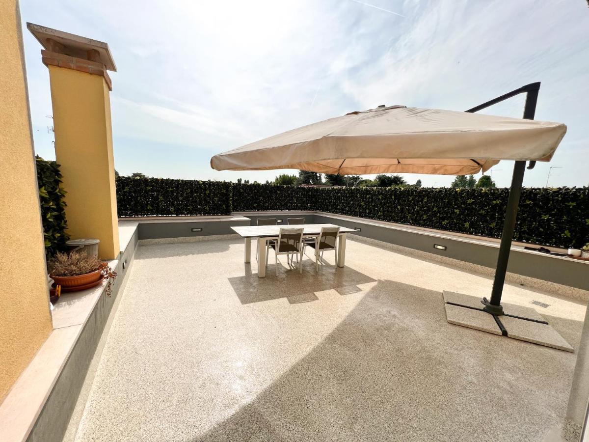 Erman House Mansarda Sulla Riviera Del Brenta Venezia Apartman Dolo Kültér fotó
